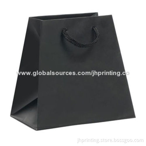 Black Gift Shopper, Made of 250gsm Coated Paper, Logo Printing Available, OEM Order Accepted